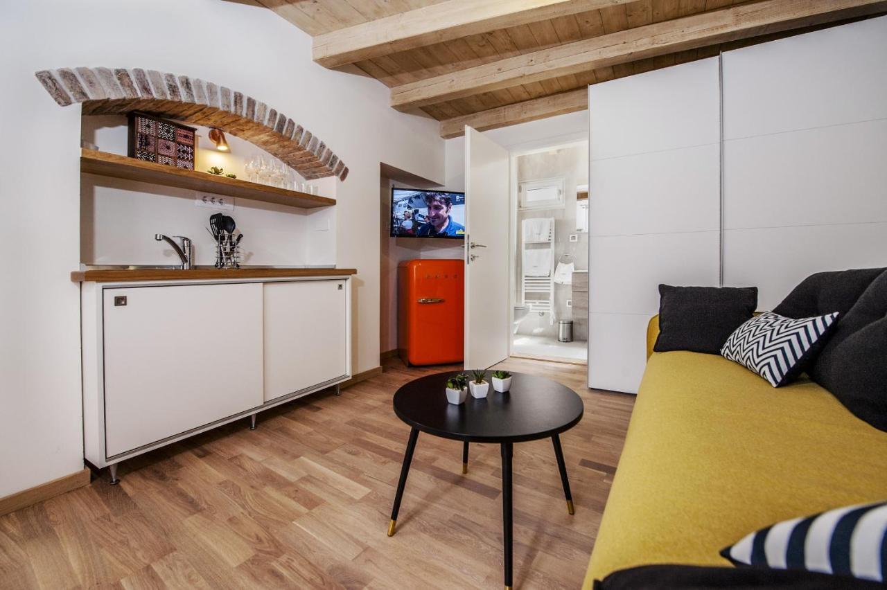 Carera Deluxe Apartament